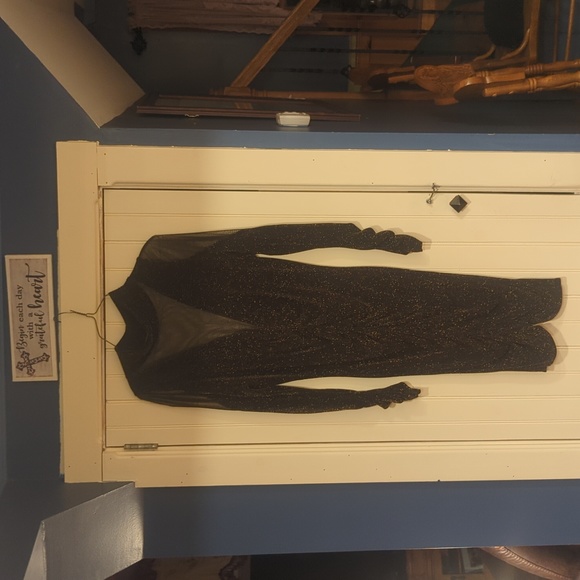 Dess - Picture 1 of 1